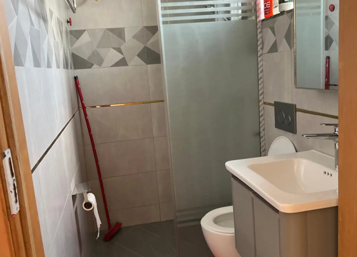 Flic And Flac Apartments كامبالا 0*,  أوغندا